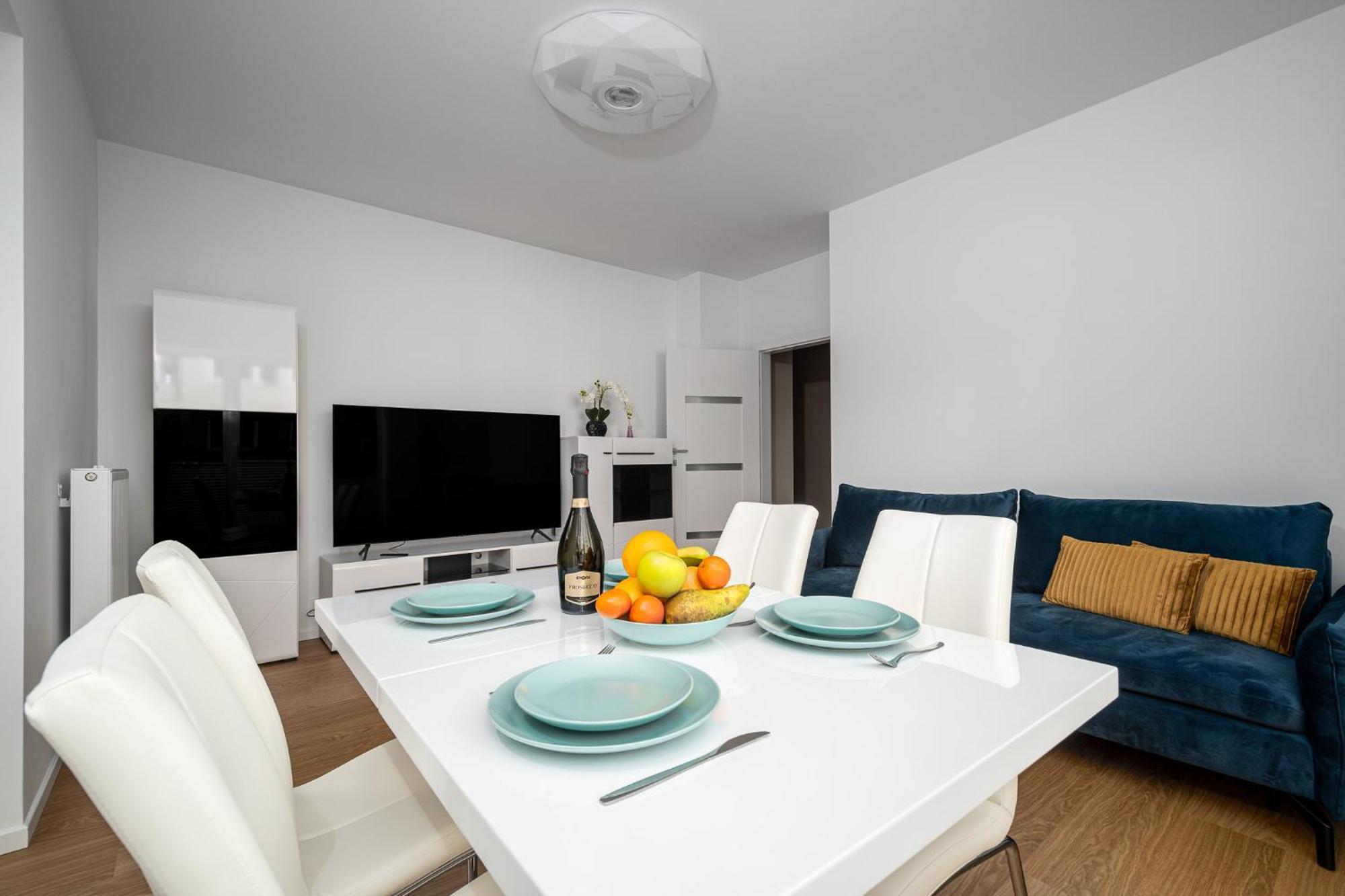 Warsaw Modern Stay Praga Okrzei Exterior foto